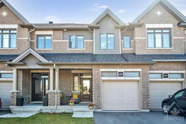 449 Fernside Street, Townhouse with 3 bedrooms, 3 bathrooms and 3 parking in Ottawa ON | Image 1
