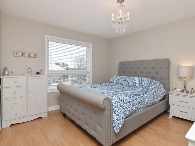 14 Trask Dr, House semidetached with 2 bedrooms, 3 bathrooms and 2 parking in Barrie ON | Image 8