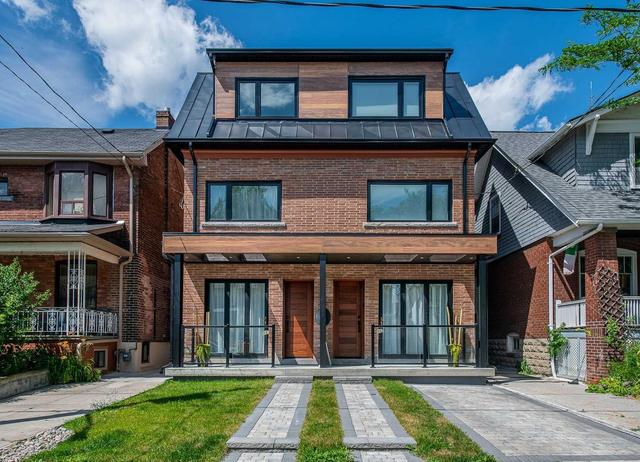 86 A Greensides Ave, House semidetached with 5 bedrooms, 4 bathrooms and null parking in Toronto ON | Image 1