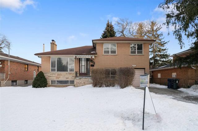 307 Hounslow Ave, House detached with 5 bedrooms, 2 bathrooms and 4 parking in Toronto ON | Image 1