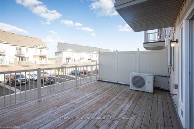 196 Law Dr, Townhouse with 2 bedrooms, 3 bathrooms and 2 parking in Guelph ON | Image 20