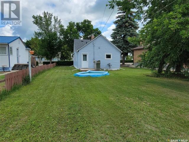 248 4th Avenue W, House detached with 2 bedrooms, 1 bathrooms and null parking in Unity SK | Image 16