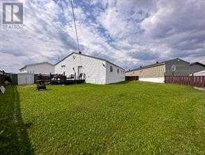 121 Grant Bay, House other with 4 bedrooms, 2 bathrooms and 5 parking in Wood Buffalo AB | Image 41