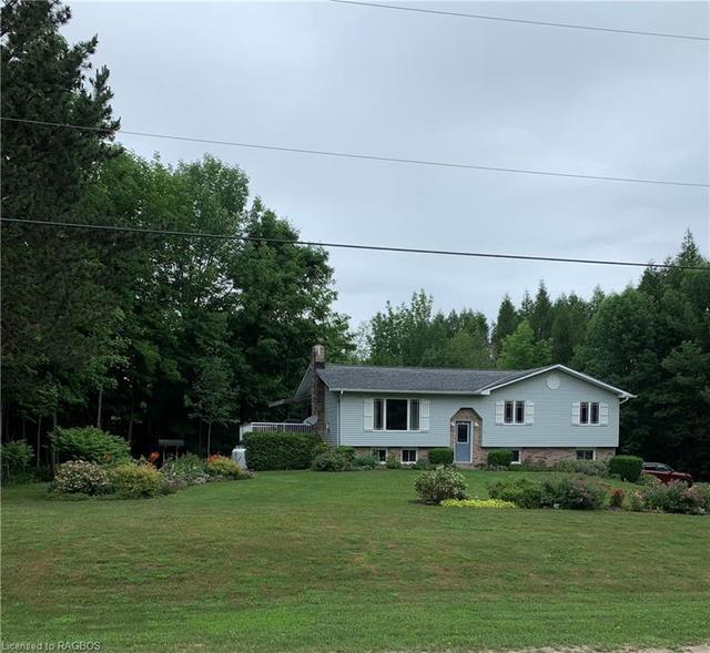 702851 Sideroad 5, House detached with 4 bedrooms, 2 bathrooms and 6 parking in Chatsworth ON | Image 41