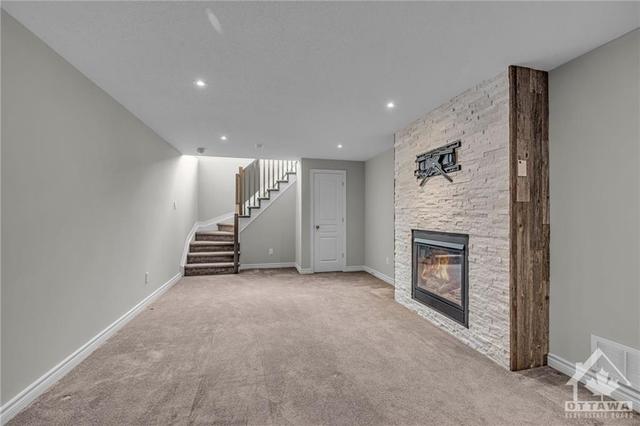 535 Stargazer Crescent, Townhouse with 4 bedrooms, 3 bathrooms and 3 parking in Ottawa ON | Image 27