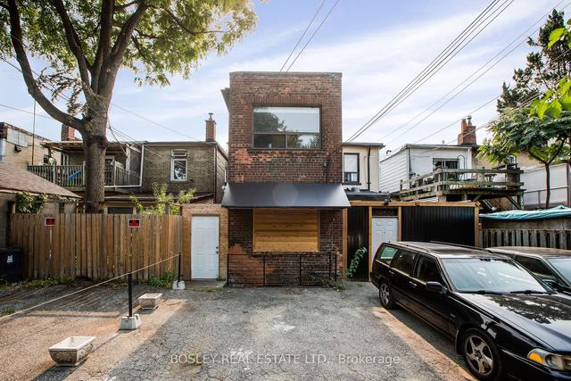 1918 Gerrard St E, Home with 2 bedrooms, 4 bathrooms and 2 parking in Toronto ON | Image 24
