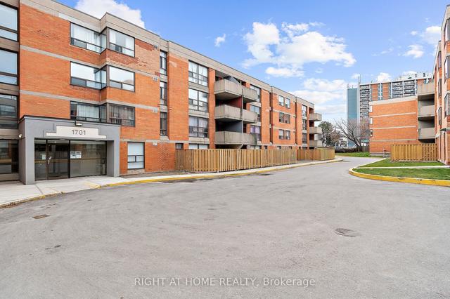 307 - 1701 Mccowan Rd, Condo with 3 bedrooms, 2 bathrooms and 1 parking in Toronto ON | Image 1