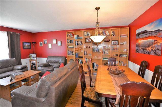 62 Rutherford Rd N, House detached with 3 bedrooms, 2 bathrooms and 2 parking in Brampton ON | Image 5
