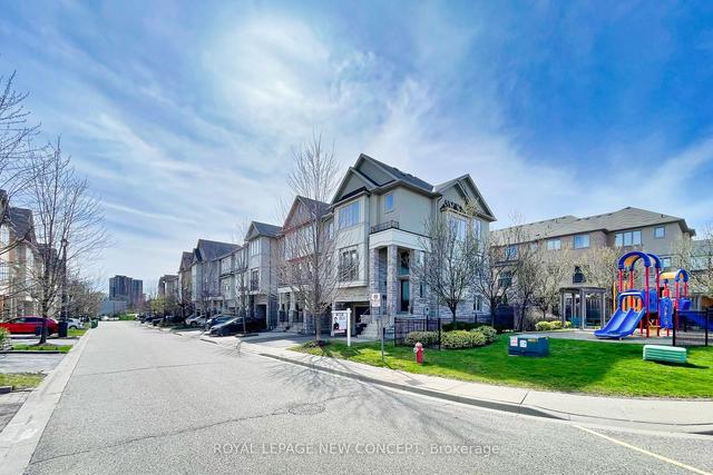 1 - 3038 Haines Rd, House attached with 3 bedrooms, 4 bathrooms and 2 parking in Mississauga ON | Image 9