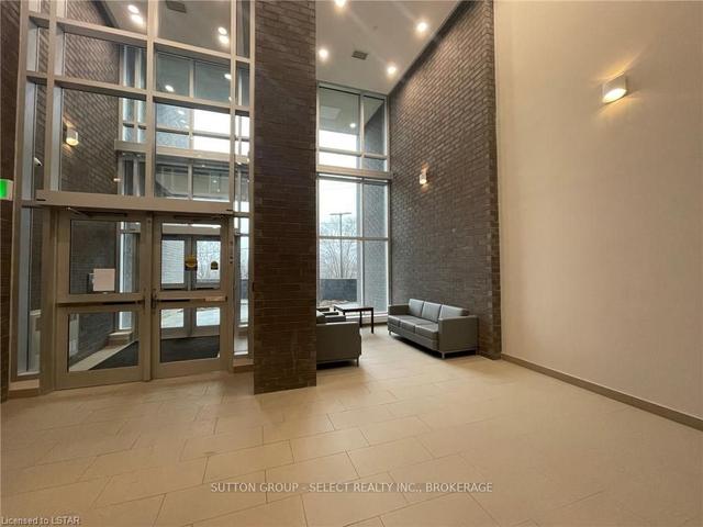 1105 - 99 Pond Mills Rd, Townhouse with 1 bedrooms, 1 bathrooms and 0 parking in London ON | Image 4