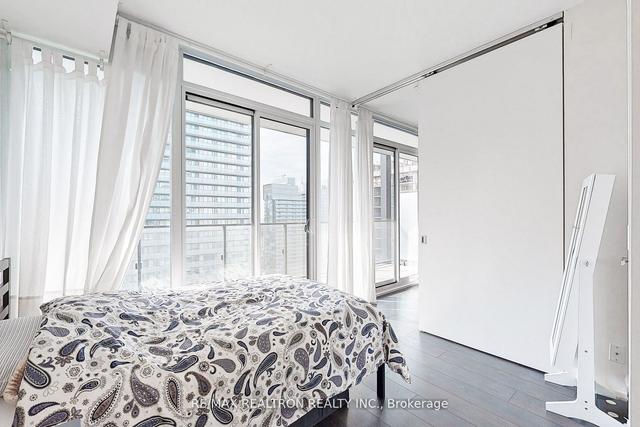 2710 - 125 Peter St, Condo with 1 bedrooms, 1 bathrooms and 0 parking in Toronto ON | Image 13