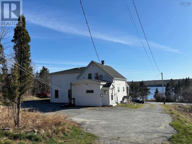 23159 Highway 7, House detached with 5 bedrooms, 2 bathrooms and null parking in Halifax NS | Image 45