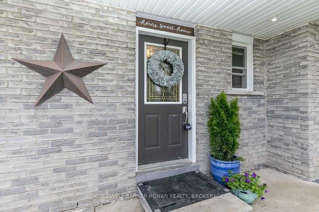 415 Robert St, House detached with 3 bedrooms, 2 bathrooms and 3 parking in Shelburne ON | Image 12