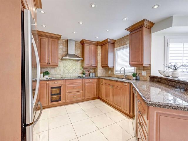 63 Palomino Dr, House detached with 4 bedrooms, 5 bathrooms and 6 parking in Mississauga ON | Image 10