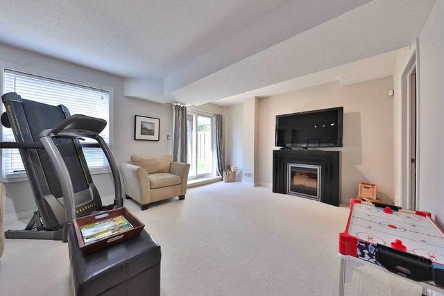 75 - 2280 Baronwood Dr, House attached with 3 bedrooms, 3 bathrooms and 3 parking in Oakville ON | Image 21