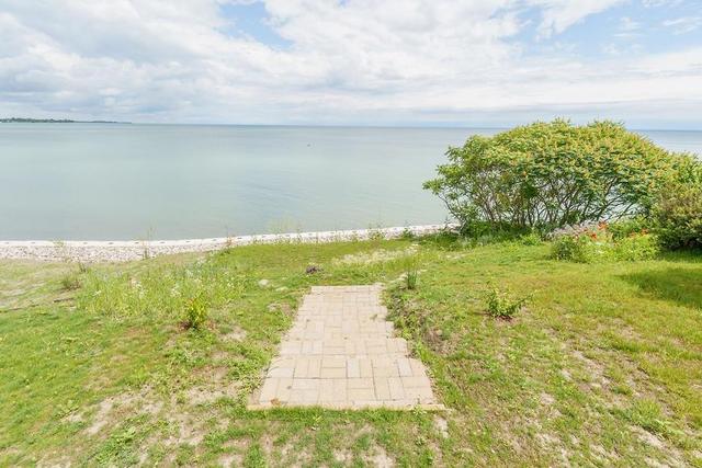 862 South Coast Drive, House detached with 2 bedrooms, 1 bathrooms and 4 parking in Haldimand County ON | Image 44