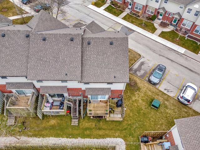 16 - 26 Poplar Dr, Townhouse with 3 bedrooms, 2 bathrooms and 1 parking in Cambridge ON | Image 29