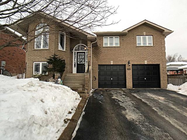 3160 Emperor Dr, House detached with 3 bedrooms, 3 bathrooms and 4 parking in Orillia ON | Image 1