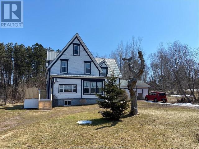 14 West Main St, House detached with 3 bedrooms, 3 bathrooms and null parking in Port Elgin NB | Image 3