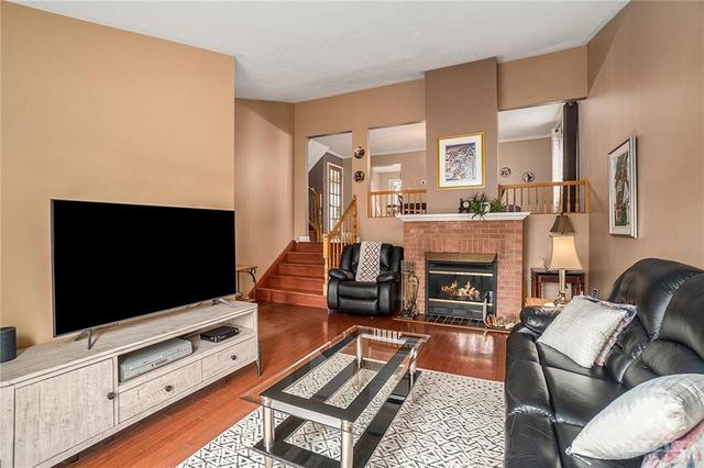 1497 Bourcier Drive, House detached with 4 bedrooms, 4 bathrooms and 4 parking in Ottawa ON | Image 4
