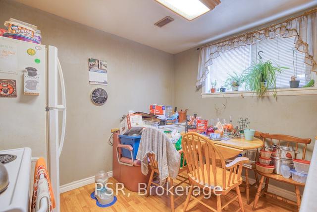 514 Krug St, House detached with 4 bedrooms, 3 bathrooms and 7 parking in Kitchener ON | Image 29