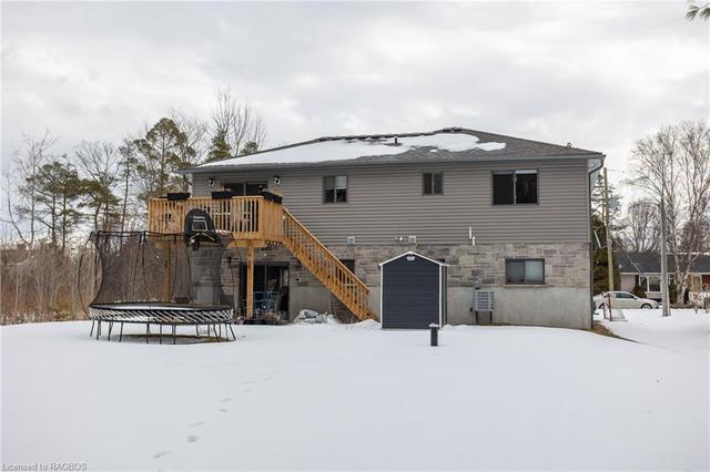 516 Elizabeth Street, House detached with 4 bedrooms, 2 bathrooms and 8 parking in South Bruce Peninsula ON | Image 23