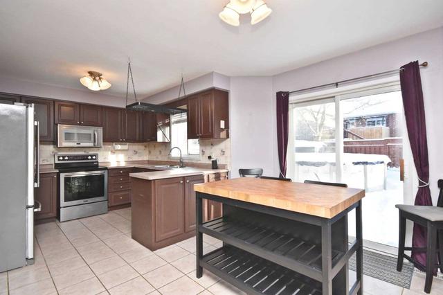 7 Black Willow Dr, House detached with 4 bedrooms, 4 bathrooms and 4 parking in Barrie ON | Image 8