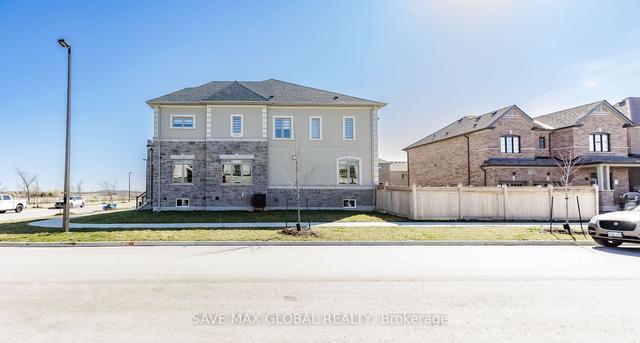 319 Dannywheeler Blvd, House detached with 5 bedrooms, 5 bathrooms and 6 parking in Georgina ON | Image 34