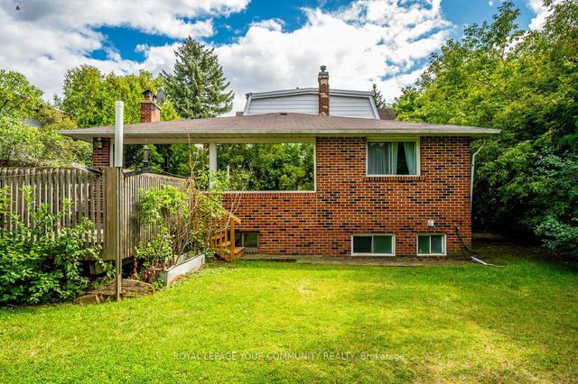 248 Rustic Rd, House detached with 5 bedrooms, 3 bathrooms and 6 parking in Toronto ON | Image 22