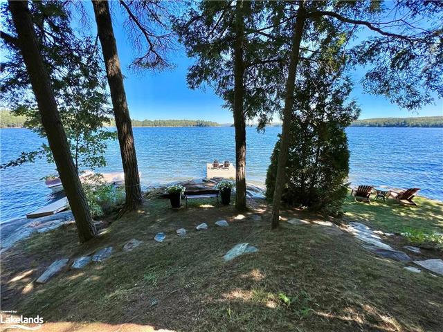 From here you can enjoy  fabulous sunrises and spectacular, panoramic, long lake views. | Image 2