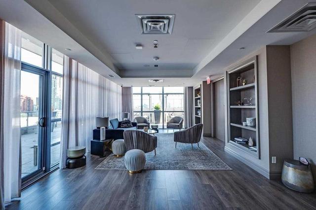 1105 - 501 St Clair Ave W, Condo with 2 bedrooms, 2 bathrooms and 1 parking in Toronto ON | Image 22