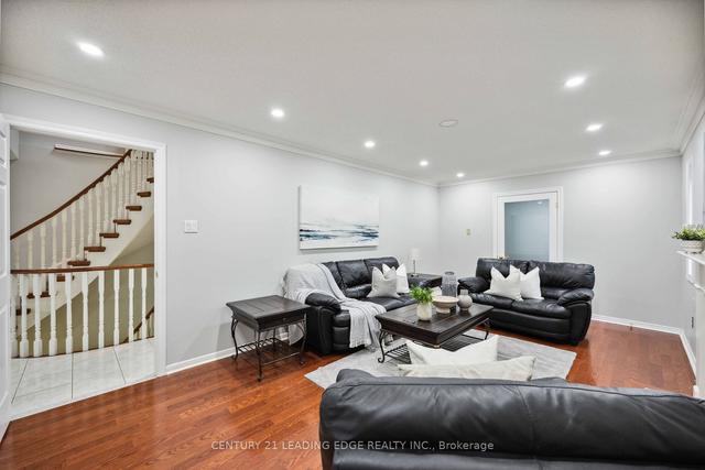 18 Highgate Dr, House detached with 4 bedrooms, 5 bathrooms and 4 parking in Markham ON | Image 33