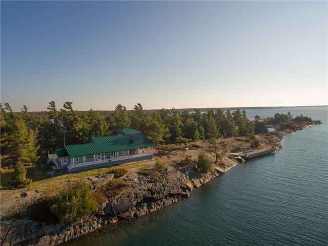 D207 Bigwood Island, House detached with 9 bedrooms, 3 bathrooms and 2 parking in Parry Sound, Unorganized, Centre Part ON | Image 3