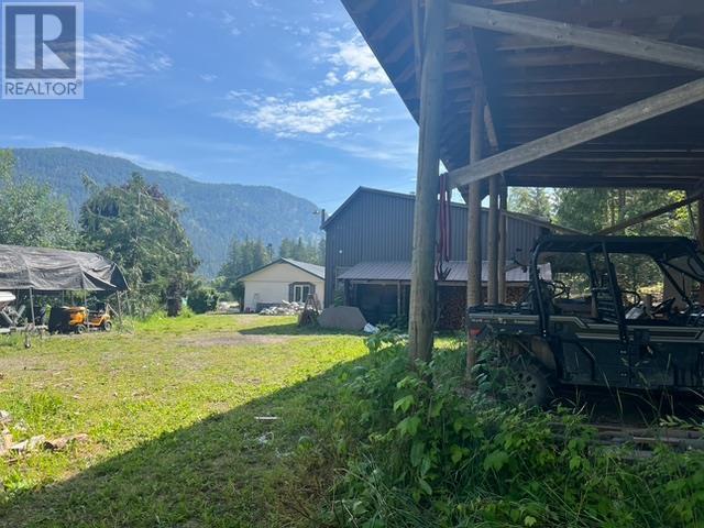 1538 Highway 6, House detached with 3 bedrooms, 1 bathrooms and 14 parking in Lumby BC | Image 59