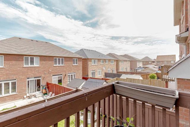 72 Newington Cres, House semidetached with 3 bedrooms, 4 bathrooms and 3 parking in Brampton ON | Image 24