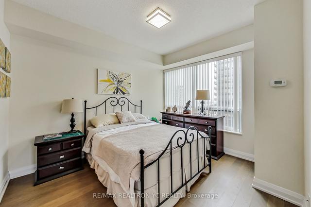 1925 - 5 Sheppard Ave E, Condo with 2 bedrooms, 2 bathrooms and 1 parking in Toronto ON | Image 39