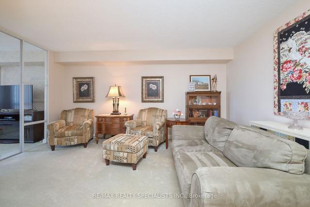 1905 - 22 Hanover Rd, Condo with 1 bedrooms, 1 bathrooms and 1 parking in Brampton ON | Image 8