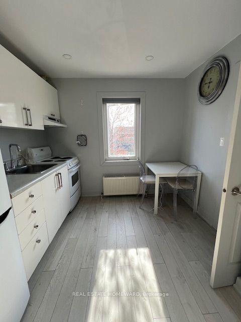2 - 1659 Gerrard St E, House detached with 0 bedrooms, 1 bathrooms and 4 parking in Toronto ON | Image 6