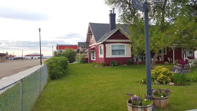 103 Centre Street, House detached with 4 bedrooms, 3 bathrooms and 4 parking in McLennan AB | Image 24
