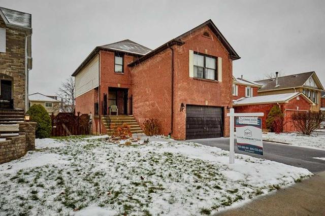 51 Coomer Cres, House detached with 3 bedrooms, 5 bathrooms and 3.5 parking in Ajax ON | Image 12