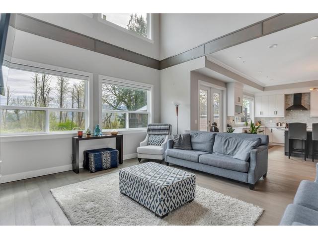 8362 Mctaggart Street, House detached with 5 bedrooms, 5 bathrooms and 4 parking in Mission BC | Image 15