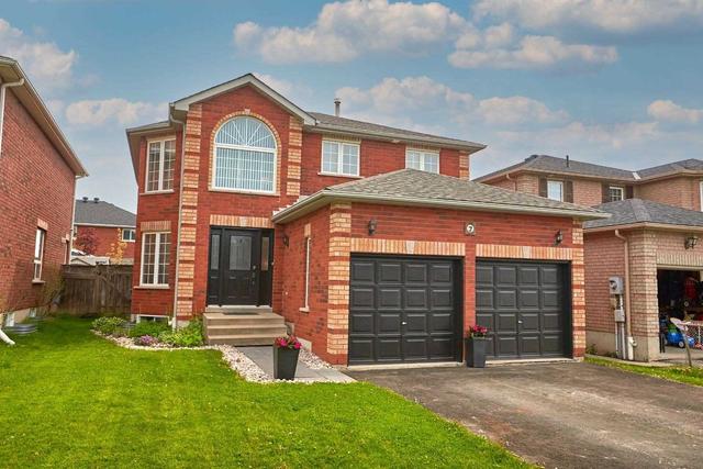7 Crompton Dr, House detached with 3 bedrooms, 3 bathrooms and 4 parking in Barrie ON | Image 1