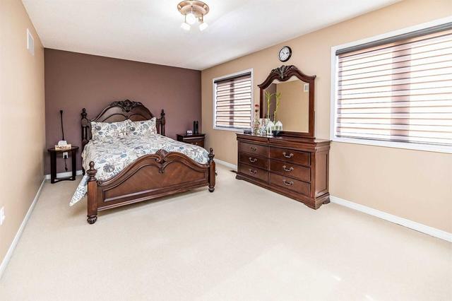 25 Grover Rd, House detached with 4 bedrooms, 4 bathrooms and 6 parking in Brampton ON | Image 19
