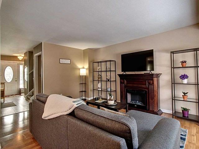 24 Acton Cres, House semidetached with 3 bedrooms, 2 bathrooms and 3 parking in London ON | Image 26