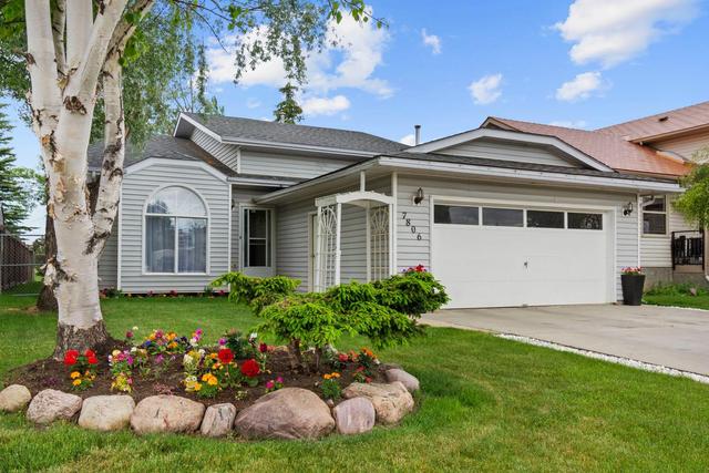 7806 Mission Heights Drive, House detached with 4 bedrooms, 3 bathrooms and 4 parking in Grande Prairie AB | Image 4