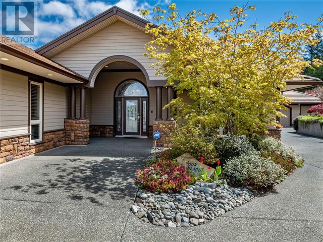 1923 Sandtrap Pl, House detached with 3 bedrooms, 3 bathrooms and 5 parking in Campbell River BC | Image 3