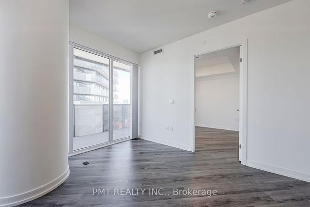 4215 - 138 Downes St, Condo with 1 bedrooms, 1 bathrooms and 0 parking in Toronto ON | Image 3