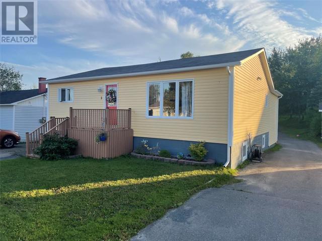 3 Wheeler's Avenue, House detached with 5 bedrooms, 2 bathrooms and null parking in Grand Falls-Windsor NL | Image 4