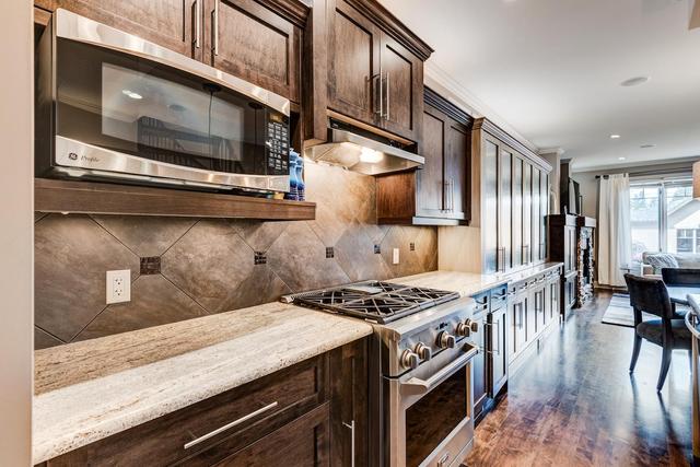 2817 Canmore Road Nw, Home with 5 bedrooms, 3 bathrooms and 2 parking in Calgary AB | Image 6