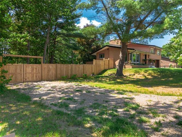 551 Laurentian Drive, House detached with 4 bedrooms, 3 bathrooms and 3 parking in Petawawa ON | Image 29